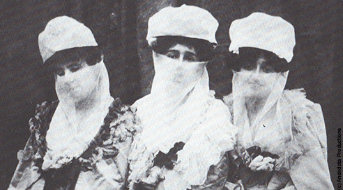 le-mystere-des-desenchantees-les-trois-desenchantees-v