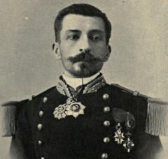 portrait LOTI en tenue CV