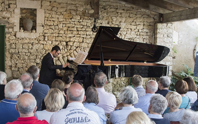 Güray Basol à la Maison des Aïeules © Odile Motelet