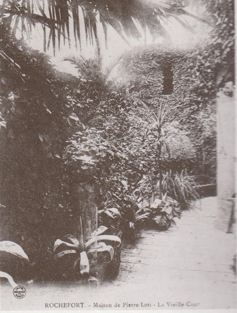 Maison Loti vieille cour