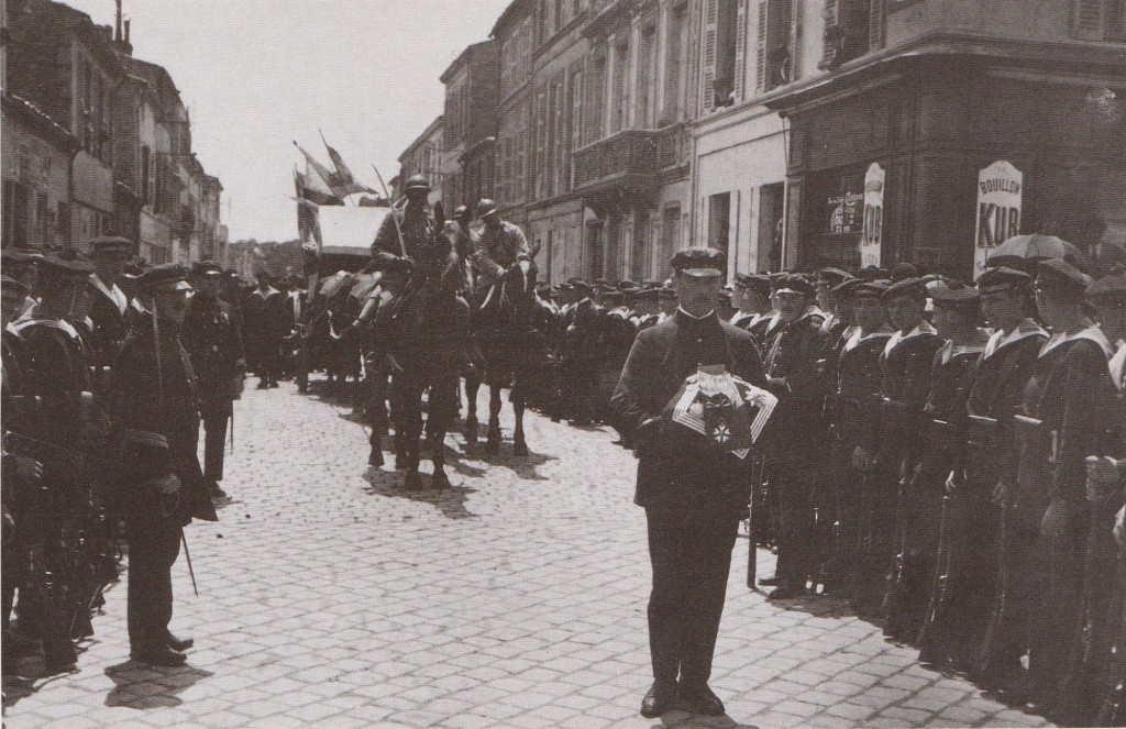 Cercueil-Prolonge Artillerie-Rue Rochefort