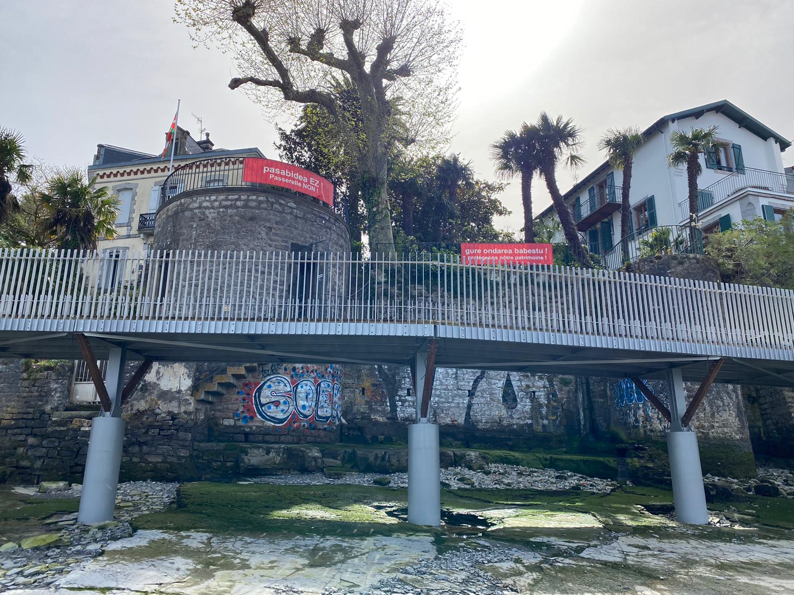 Banderoles passerelle 2021